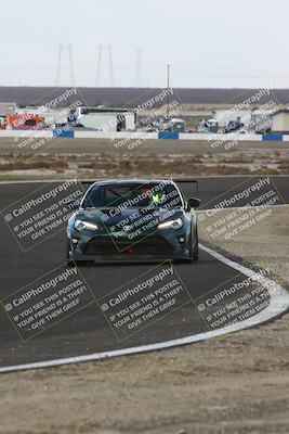 media/Jan-25-2025-CalClub SCCA (Sat) [[03c98a249e]]/Race 5/